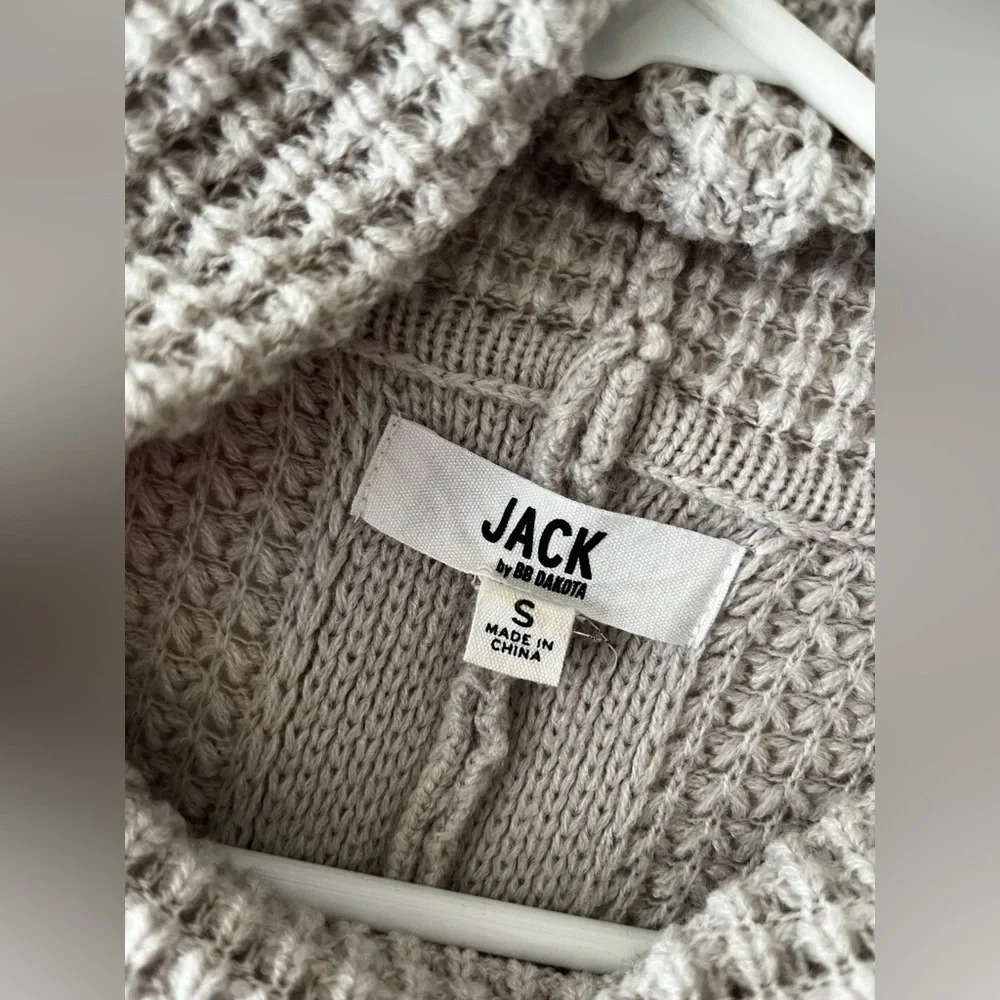 Jack by BB Dakota cowl neck sweater size small, lavender purple - Picture 3 of 3
